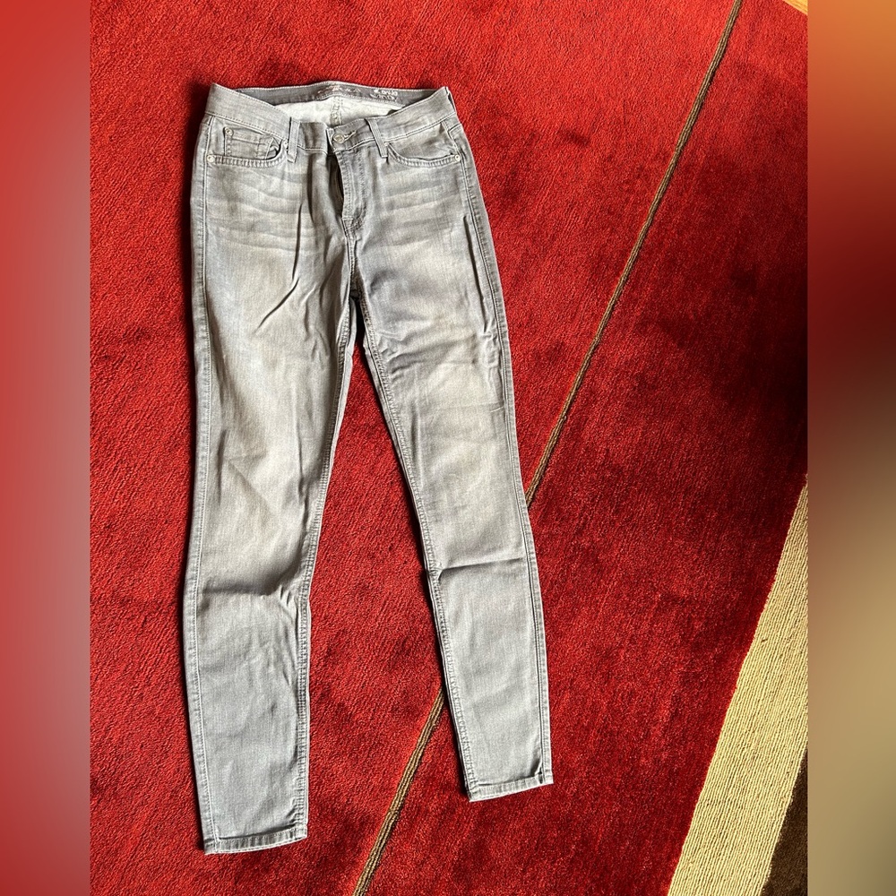 7 For All Mankind The Ankle Skinny size 26 grey jeans